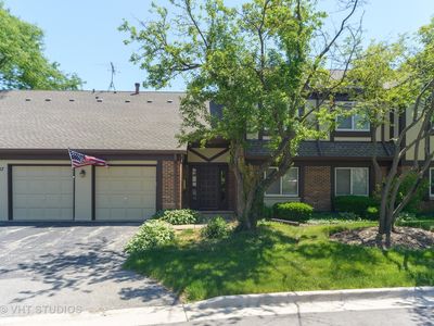 407 Ramblewood Dr APT C, Glen Ellyn, IL, 60137