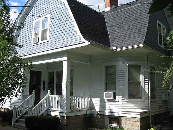 915 East Huron