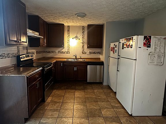 Kitchen with 2 refrigerators