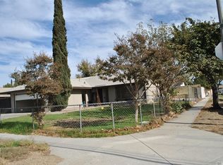 9859 Poplar Ave, Fontana, CA 92335