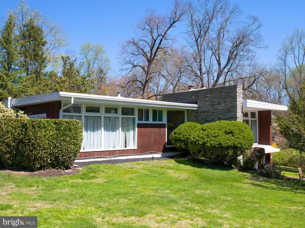 1321 Pepper Rd, Jenkintown, PA 19046