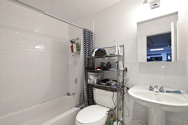 Rented by Zumper Inc | media 19