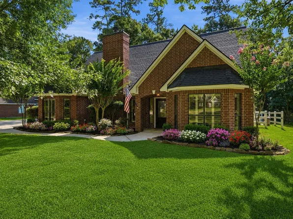 2312 Hollowbrook Ln, Conroe, TX 77384