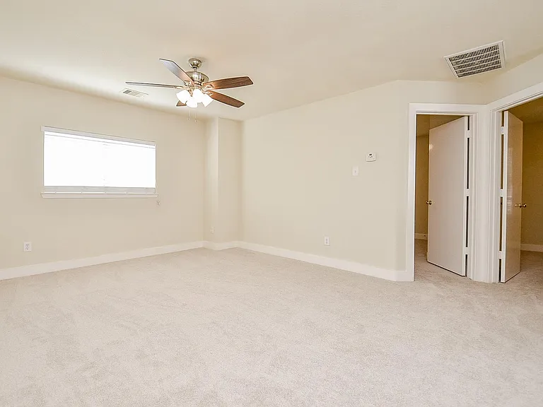 3935 Federal Ln — Photo 17