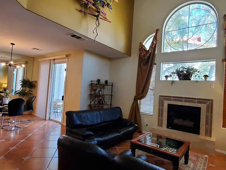 Villa Ariel Ln — Photo 10