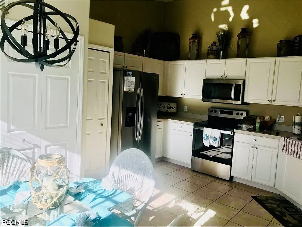 10130 Colonial Country Club Blvd — Photo 3