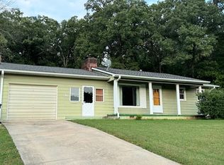 36 Cherokee Rd, Cherokee Village, AR 72529