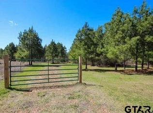 7104 Pin Oak Rd, Big Sandy, TX 75755