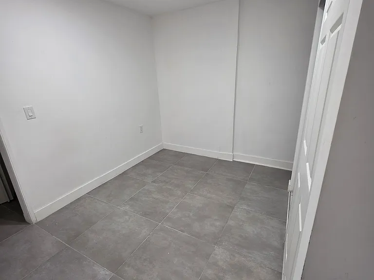 16855 SW 172nd Ave #1 — Photo 3