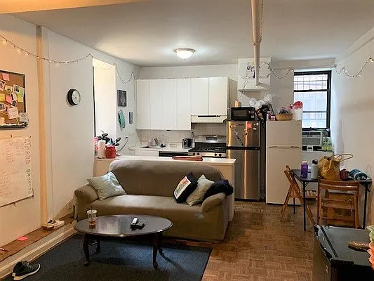 Rented by Dynamik Realty | media 43