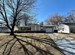 311 Wellesley Dr, O Fallon, IL 62269