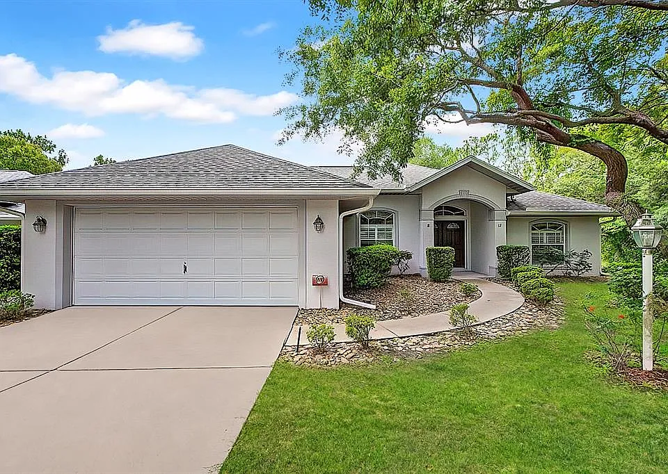 12 Anton Ct
