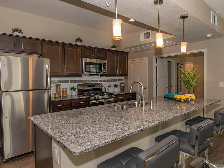 B3 1140 SQFT 2 Bed 2 Bath