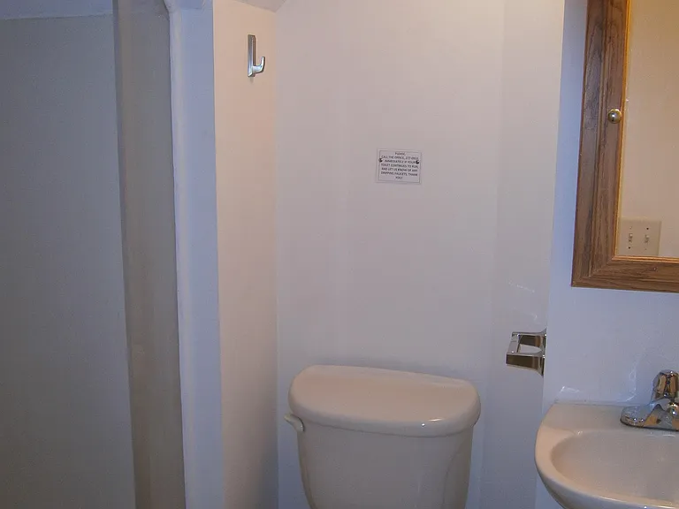 123 Highland Pl #3 — Photo 8