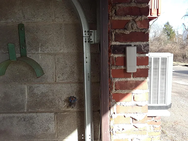 Garage door key pad