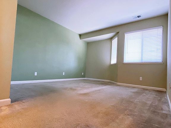 4th image of 3483 Wine Barrel Way Unit 3483