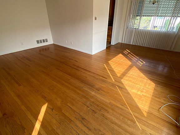 2nd image of 1033 S Bedford St APT 4