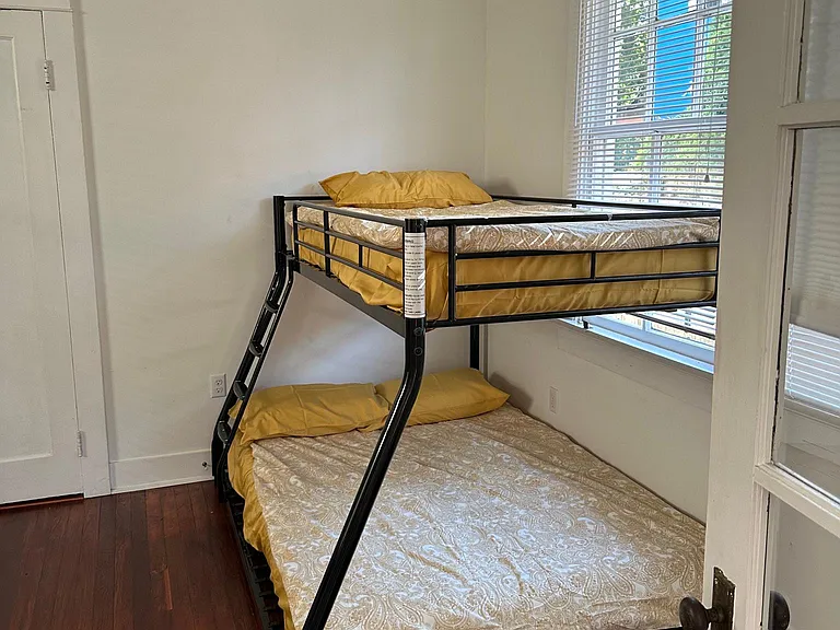1117 Adams St — Photo 15