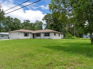1146 S Highlands Ave, Inverness, FL 34452