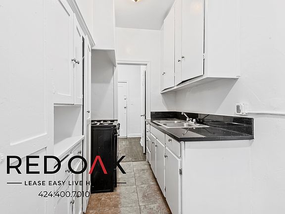 2nd image of 716 3/4 S Berendo St #217