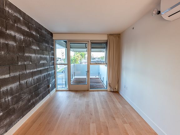 3rd image of 3586 Adams Ave #8