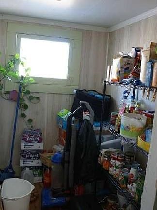 5th image of 207 Centennial St