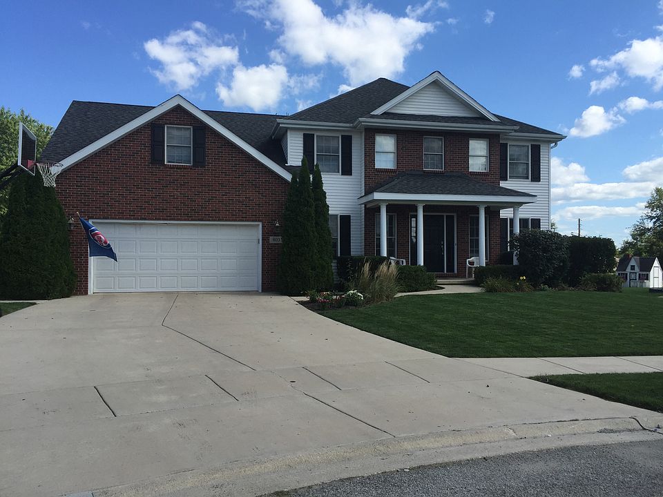 1st image of 803 E Margaret Ln