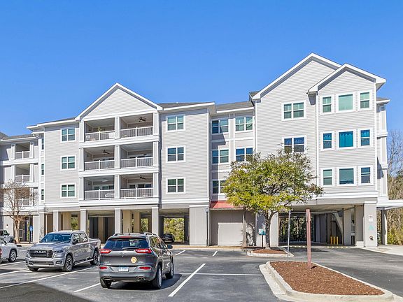 5th image of 1984 Folly Rd APT A309