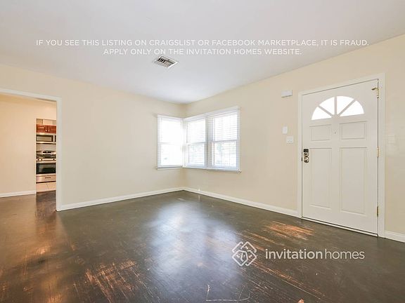 4th image of 2112 N Screenland Dr