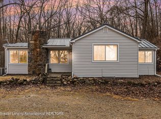 19999 Williamsville Rd, Gregory, MI 48137