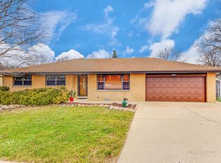 111 W Palatine Rd, Prospect Heights, IL 60070