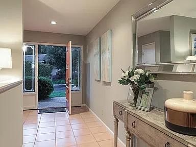 3rd image of 11062 Canyon Vista Dr