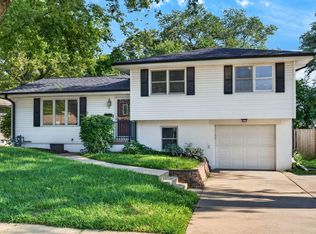 28 Crestwood Dr, Council Bluffs, IA 51503