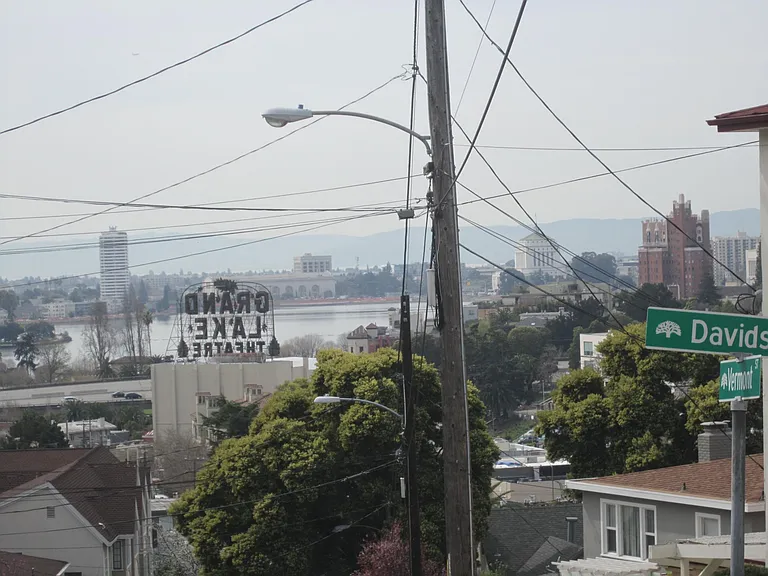 853 Vermont St #301 — Photo 7
