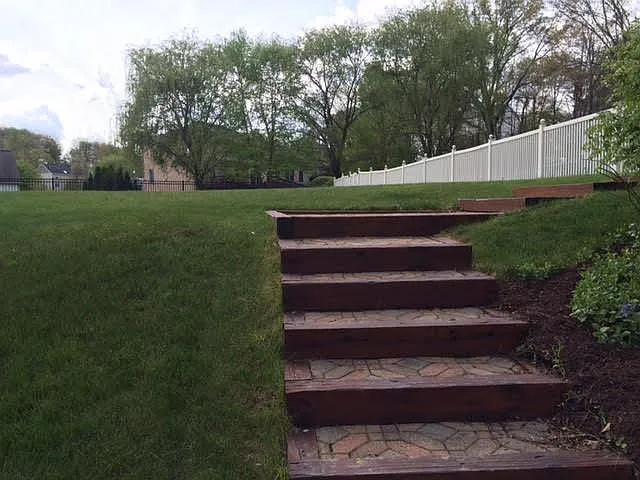 305 Village Ct — Photo 11