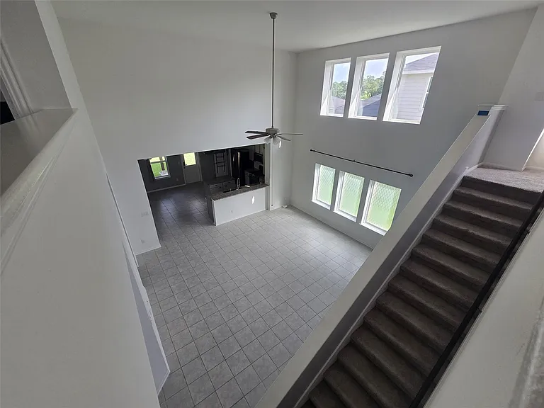 7318 Parkview Dr — Photo 20