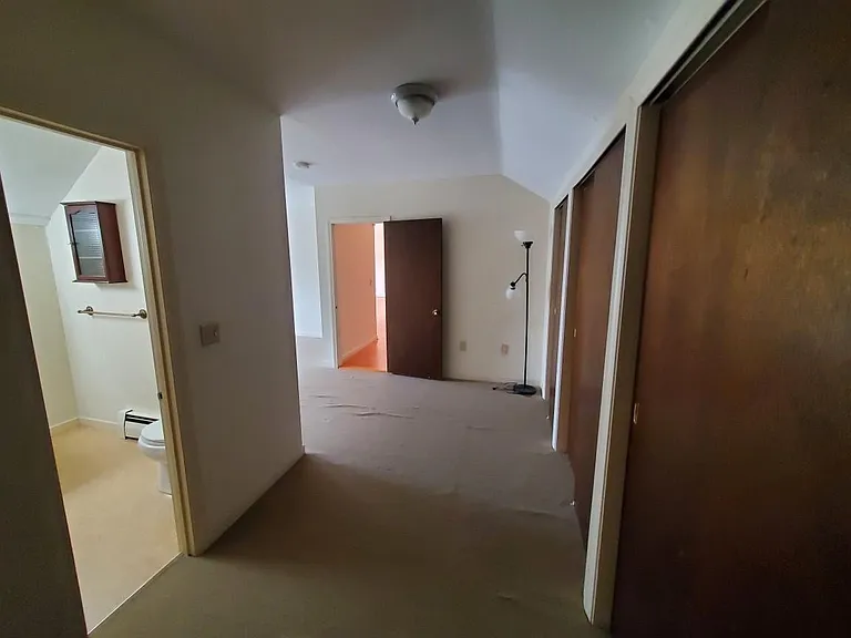 The Stacy House - 301 — Photo 18