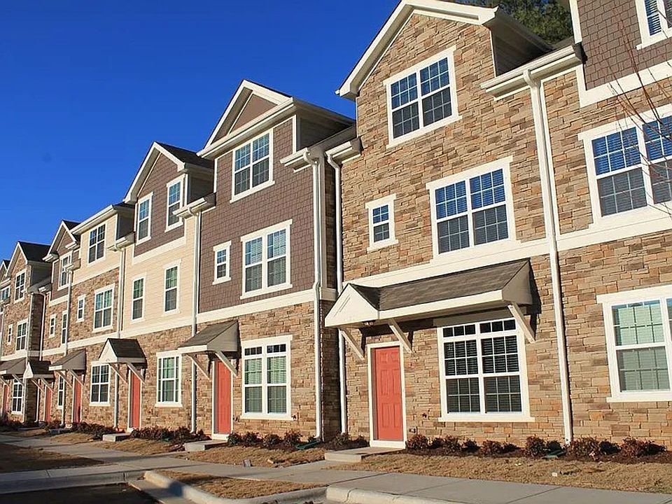 1st image of 631 Centennial View Ln