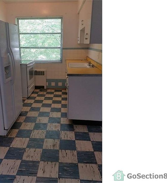 1st image of 3580 Carmel Ter APT 4