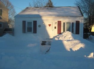 225 Clews St, Pawtucket, RI 02861