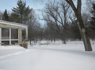 2858 S 124th St, West Allis, WI 53227