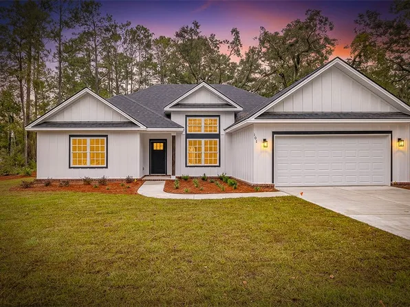 101 Winton Dr, Brunswick, GA 31525