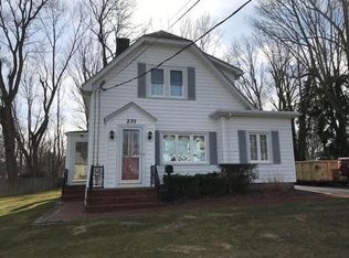 233 Gifford Ave, Somerset, MA 02726