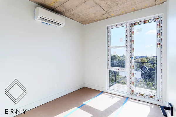 Rented by Pinn Realty | media 11