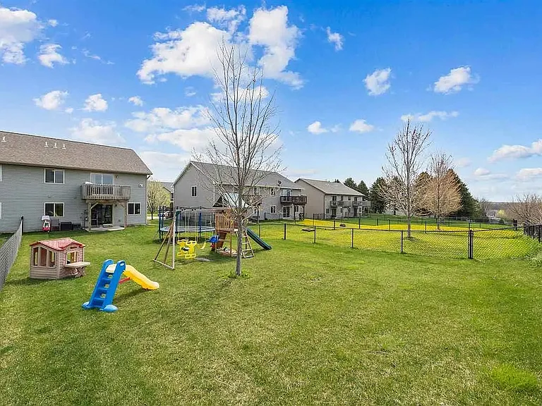 459 Bainberry St #1 — Photo 21