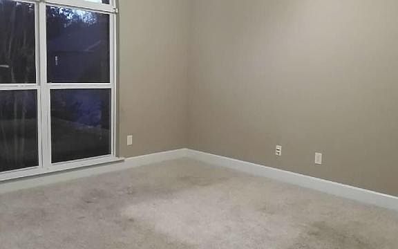 5th image of 1862 Harrison Dr