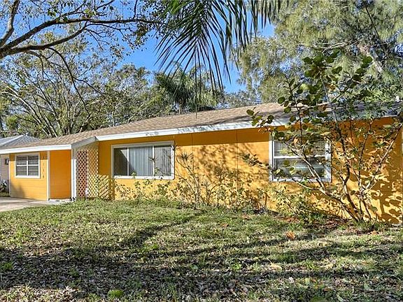 2nd image of 1854 San Mateo Dr