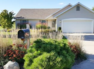 58705 Sunlit Blvd, Goshen, IN 46528