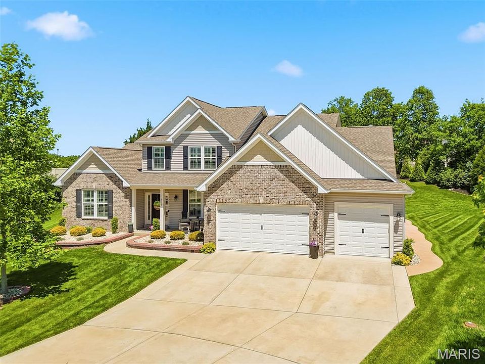 1st image of 213 Mason Glen Dr