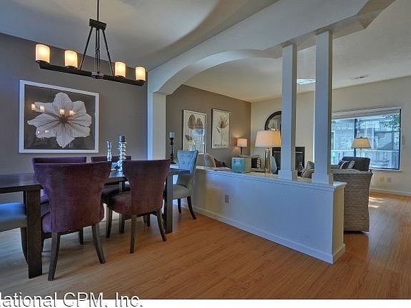 4th image of 466 Mountain Laurel Ct